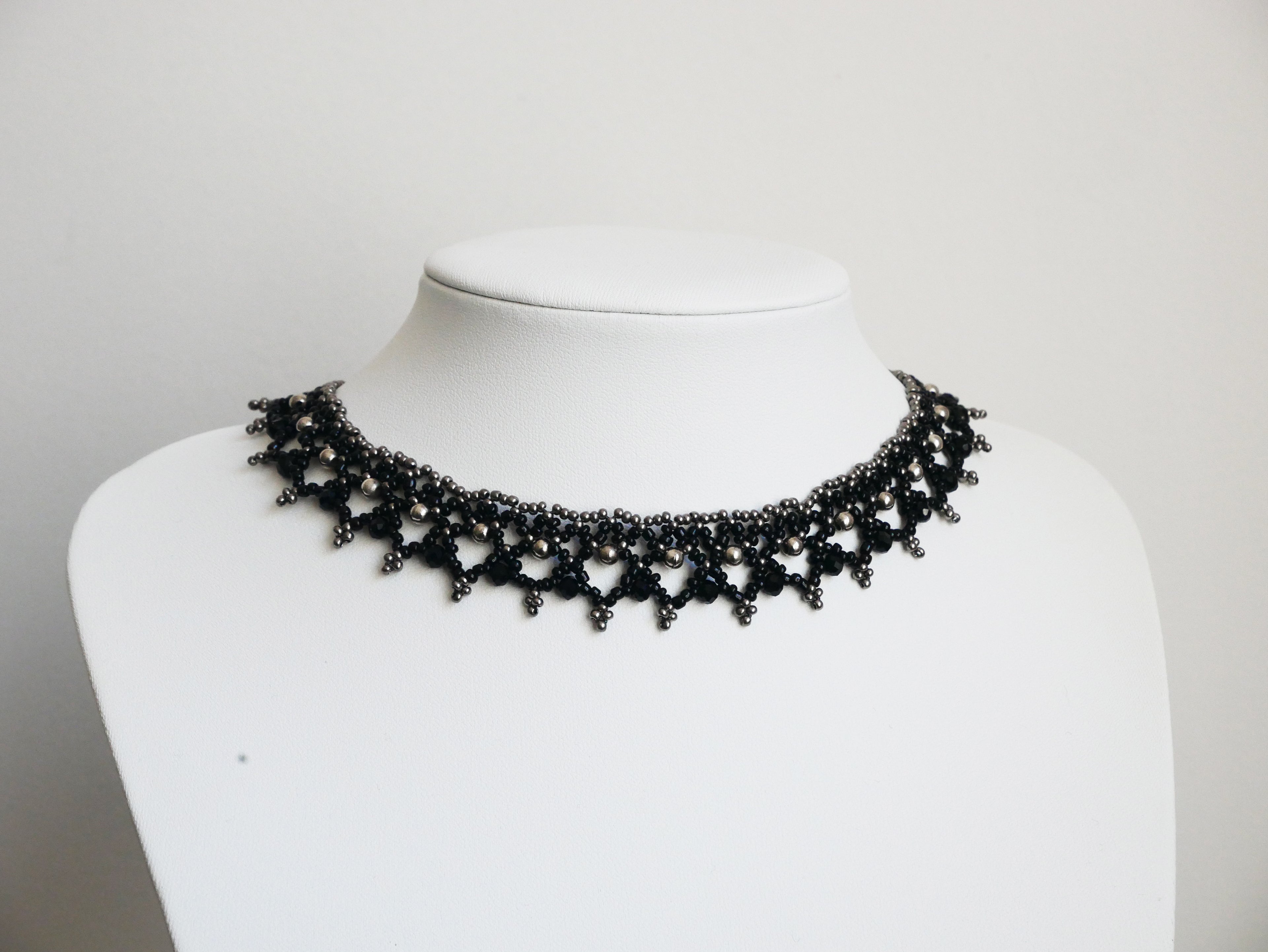 Aeolis spécimen n°4 • Perles de seconde main ❋