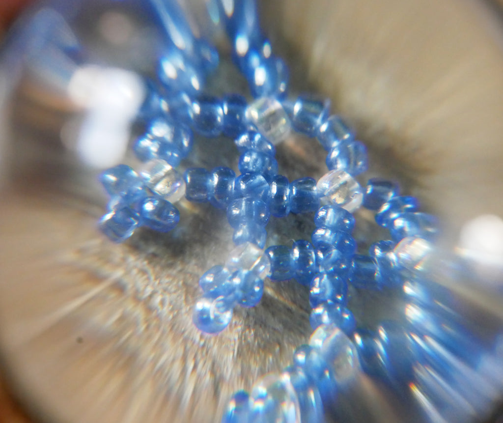 Siphonophore spécimen n°3 • perles de seconde main ✻